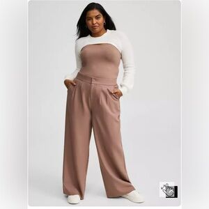 NWT Torrid Studio size 20R (2X) Taupe Wide Leg Twill Pants